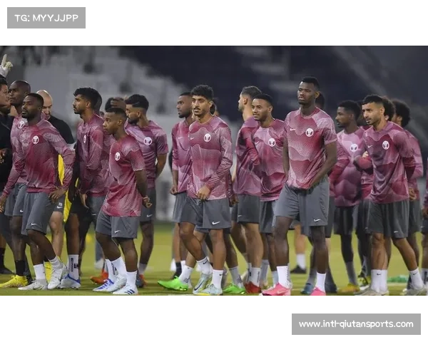 伦敦足球嘉年华举办，西甲传奇队与球迷互动